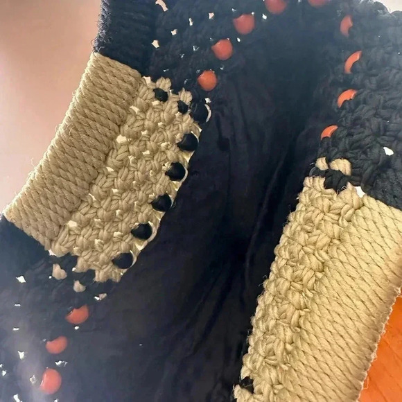 Handmade Black and Beige Crochet Bag - Picture 3 of 7